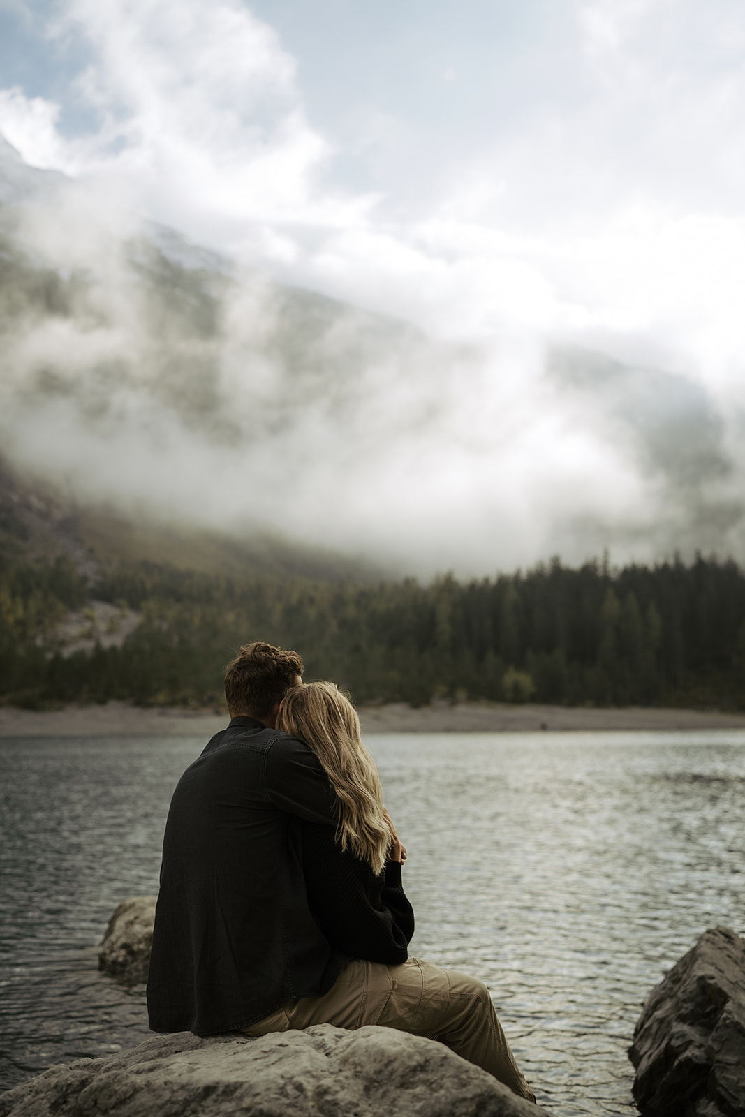 Engagement Photoshooting Oeschinensee Switzerland