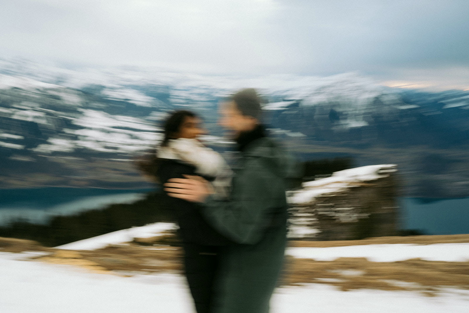 Engagement Photoshooting Niederhorn Interlaken Berner Oberland